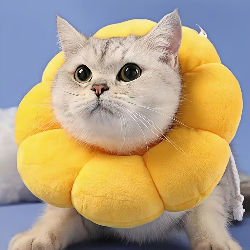 Soft Touch | Verstellbares Sonnenblumen-Halsband für Katzen und kleine Hunde – weiches Polyester, Cartoon-Design, Anti-Leck- und Kratzschutzkegel mit sicherem Schnallenriemen, Haustierhalsband 