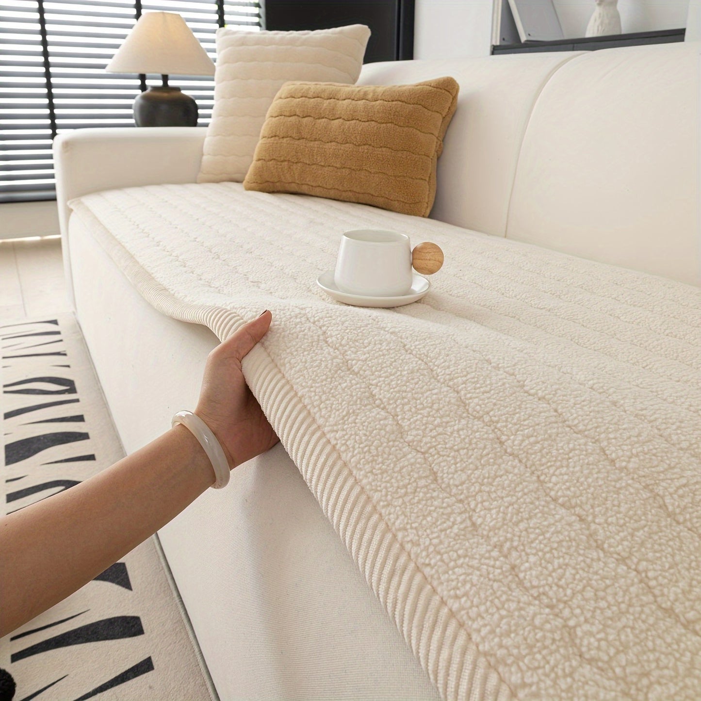 Bohemian Chic Plush Sofa Cover – Pet-Friendly, Non-Slip, Machine Washable Couch Protector