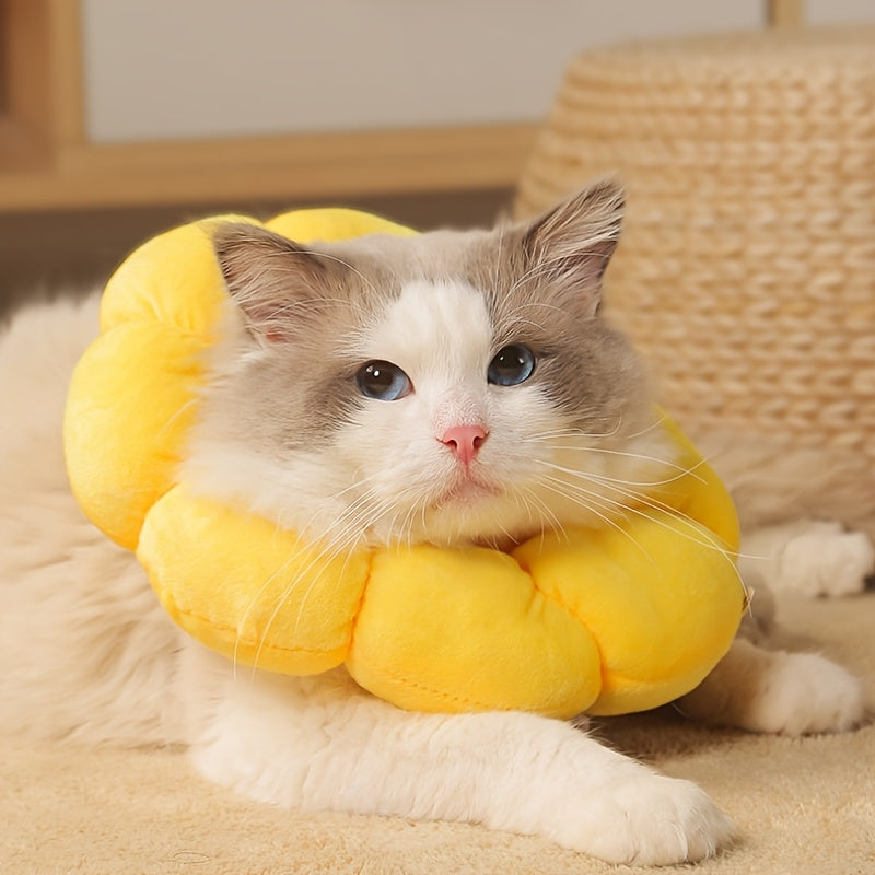 Soft Touch | Verstellbares Sonnenblumen-Halsband für Katzen und kleine Hunde – weiches Polyester, Cartoon-Design, Anti-Leck- und Kratzschutzkegel mit sicherem Schnallenriemen, Haustierhalsband 