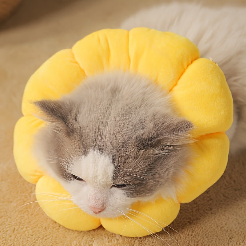 Soft Touch | Verstellbares Sonnenblumen-Halsband für Katzen und kleine Hunde – weiches Polyester, Cartoon-Design, Anti-Leck- und Kratzschutzkegel mit sicherem Schnallenriemen, Haustierhalsband 